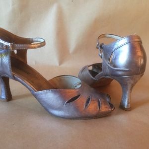 Ballroom Dancing Shoe